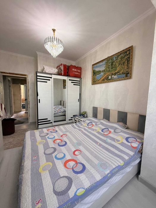 Qoraqamish 2/4 da 3 xona kvartira sotiladi!