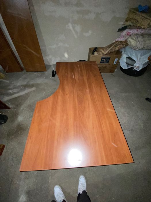 Стол компьютерный