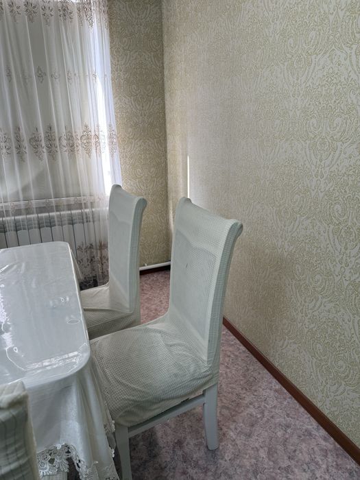 3.5 м стол с 14 стульями