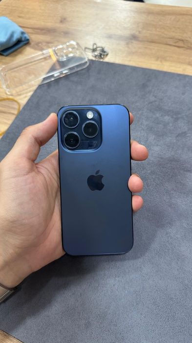 Iphone 15 pro (256gb)