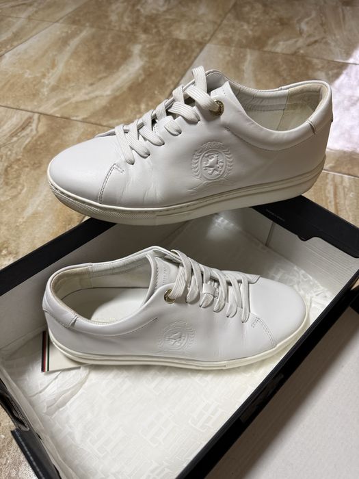 Adidasi Tommy Hilfiger