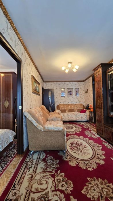 Продается 2 комн.квартира район Жд вокзал!