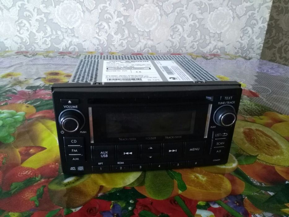 Продам автомагнитолу Субару