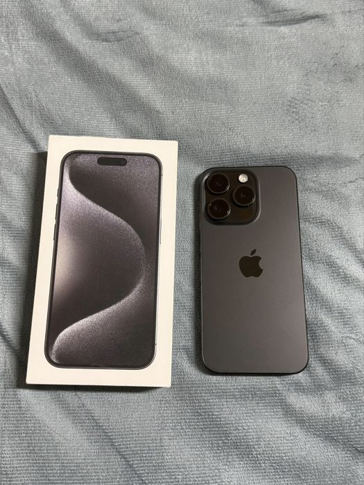 Продам айфон 15 pro 256gb