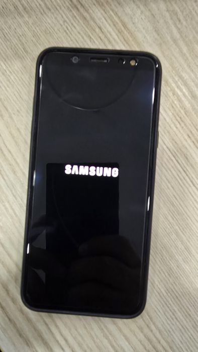 Продам Samsung A6