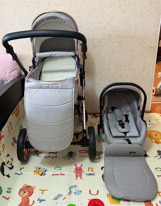 Продам детскую коляску