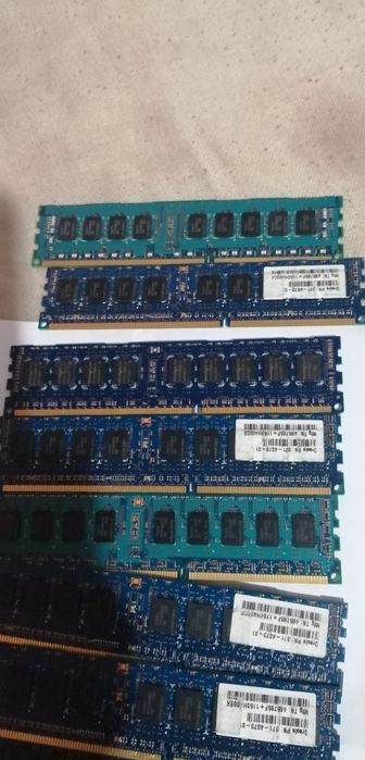 Plăcute Server ramii 4 gb ddr3 sau la schimb cu bare de 8 GB ddr3