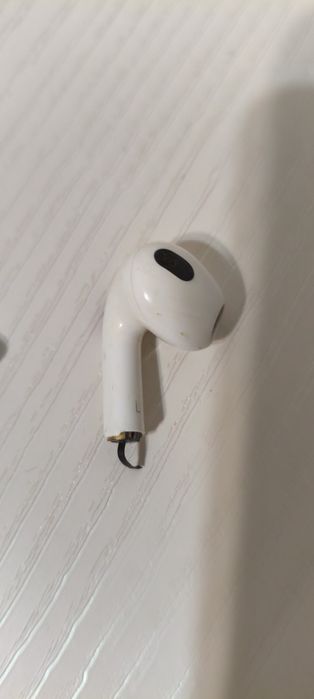 Airpods 3 рабочий правая