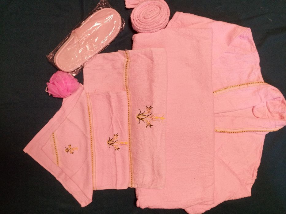 Махровый халат женский