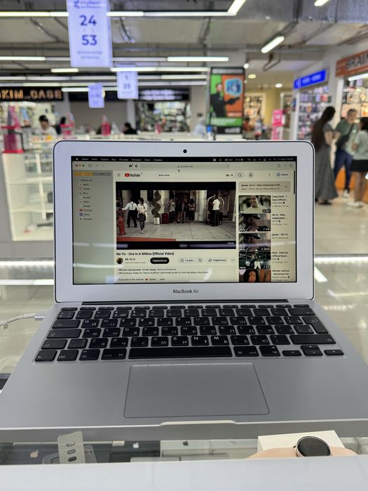 MackBook Air core i5