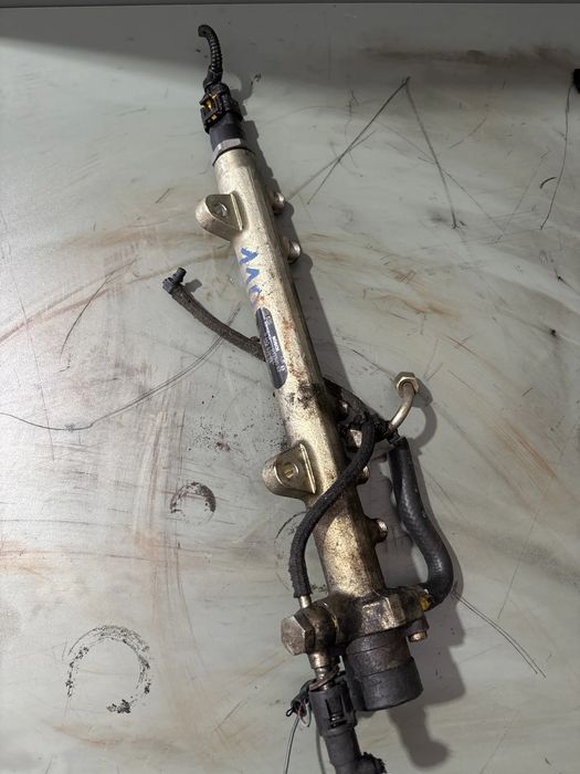 Rampa injectoare Opel Astra 1998 1.6 MT (84 hp)