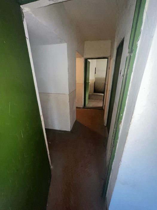 Vand apartament 4 camere
