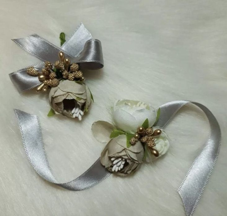 Сватбени бутониери