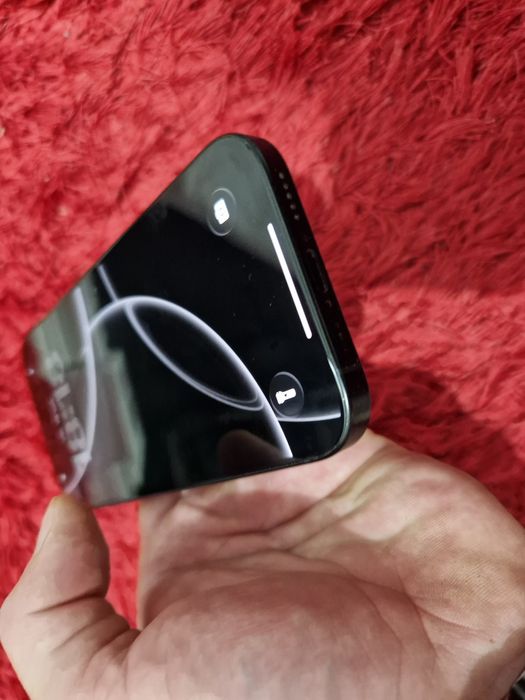 -Iphone 16Pro, ca Nou 128Gb 8Ram ireprosabil Bat:90%-427 cicluri incarcare Black Titanium doar telefonul poze reale nici o reparatie/interventie MDM
