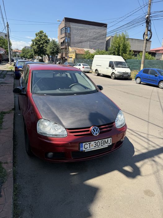 VOLKSWAGEN Golf 2003