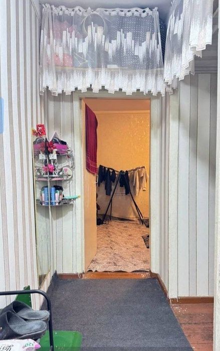 Спутник-9. 1/2/2. Метро-5 бекат срочно продаётся квартира