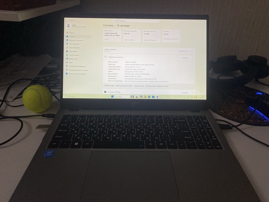 Acer e10 etbook plus