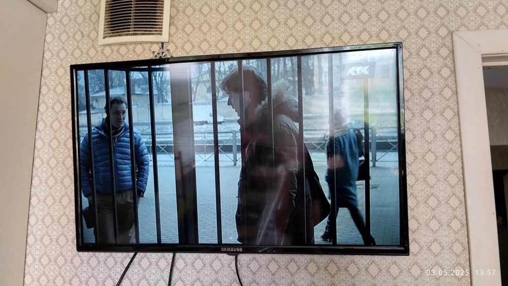 Продам телевизор