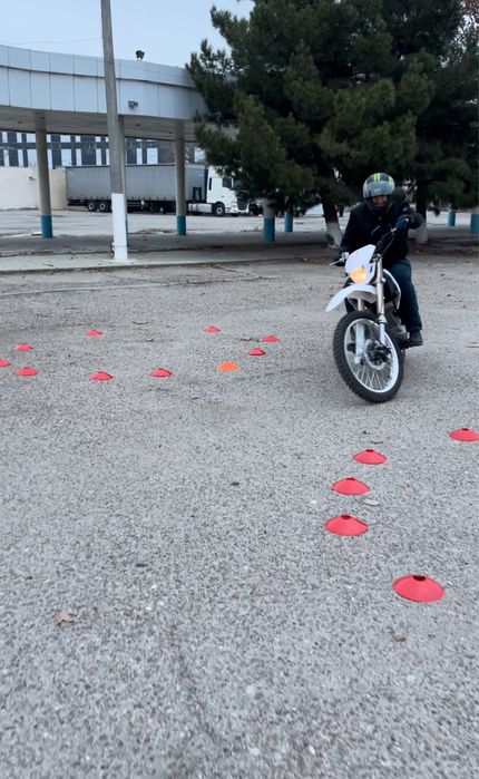 Mataskil haydashni oʻrgatamiz moto maktab
