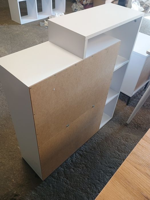 Шкаф за обувки с етажерка