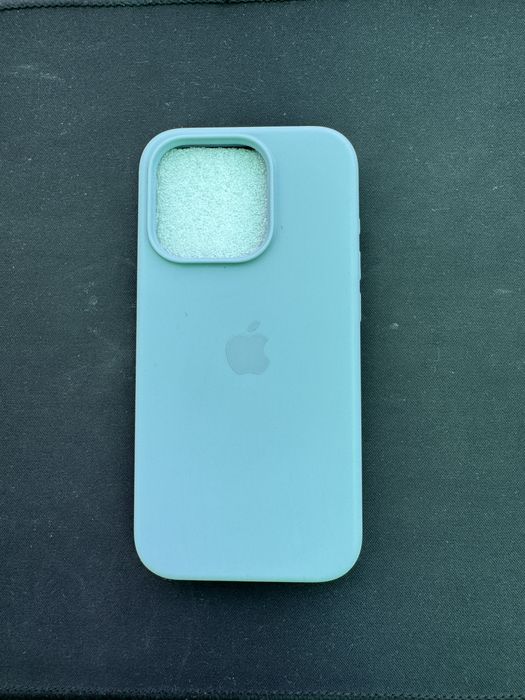Кейсове за iPhone 15 PRO