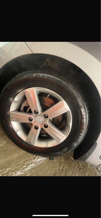 Hyundai диски с резиной