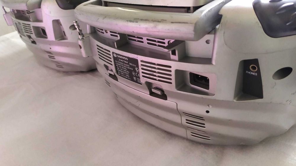 ДВА БРОЯ DAEWOO МР-3 CD/Радио/касетофони ОТЛИЧНО работещи от чужбина-25 евро