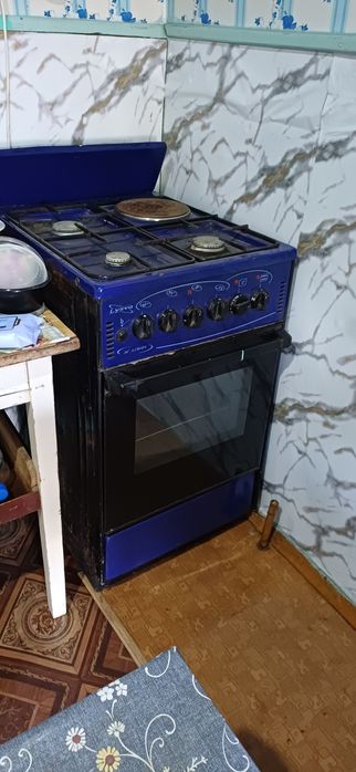 Плита кухонная продам