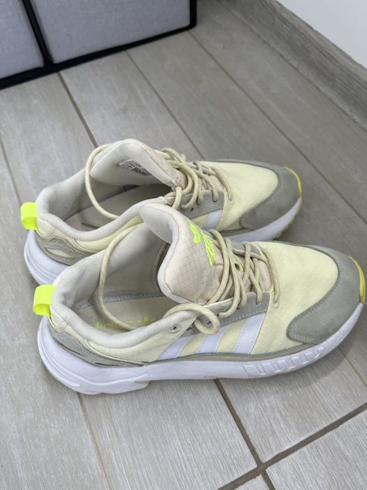 Adidasi dama Adidas
