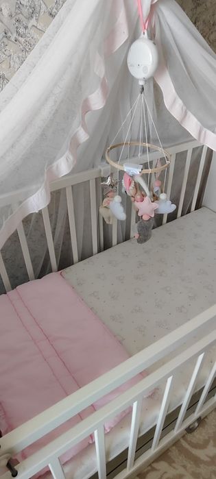 Кроватка детская.