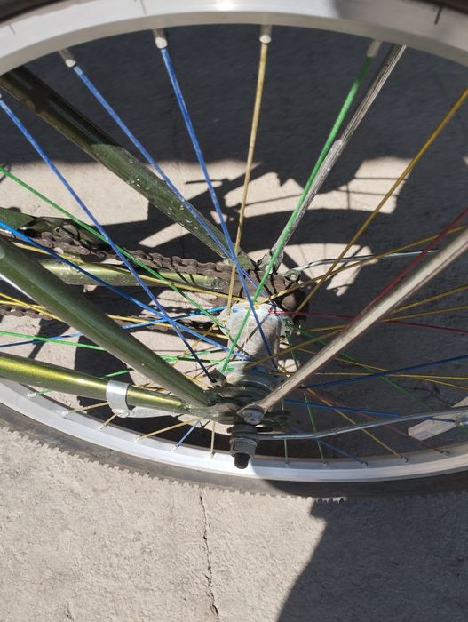 Продам вилосипед кама зеленого цвета