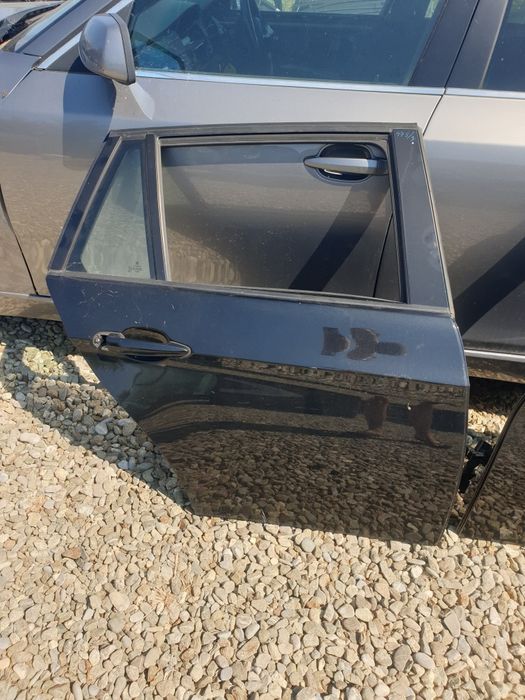 Usa stanga dreapta spate bmw e91 neagra 475