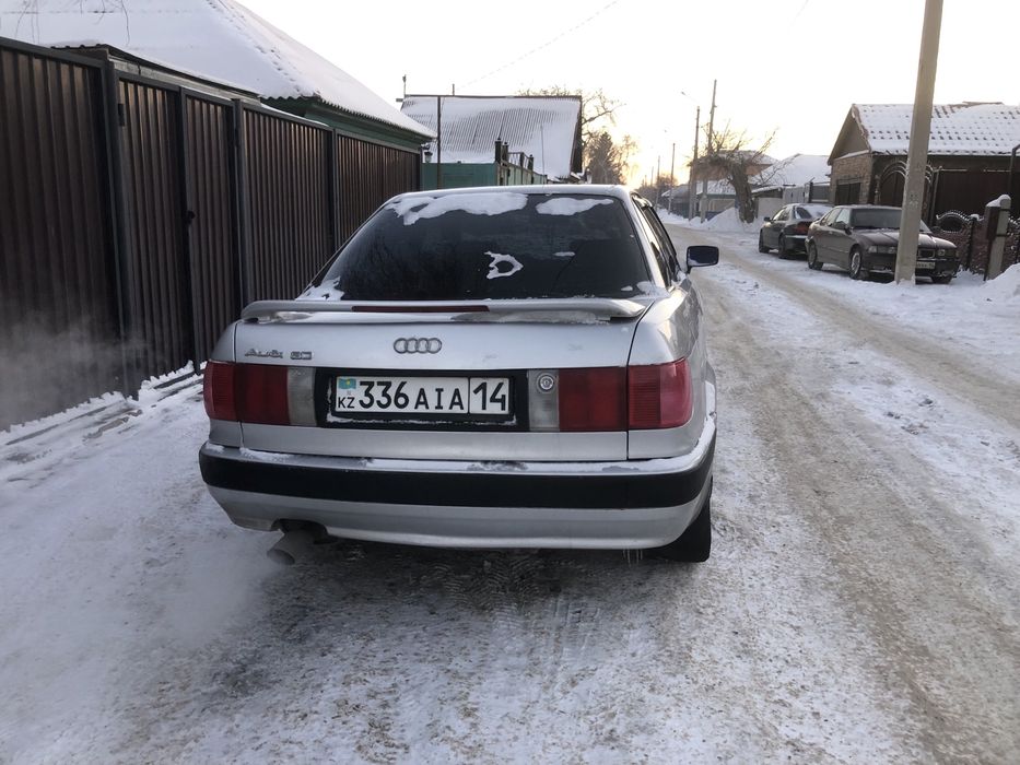 Продам ауди 80 б4