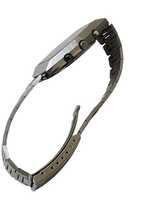 Ceas Citizen  digital, analogic