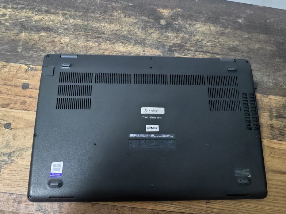 Laptop Dell / 32GB RAM / 1 TB - editare foto