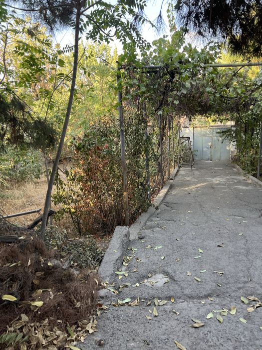 Ер сотилади. 4сотих +4-сотих захвати билан