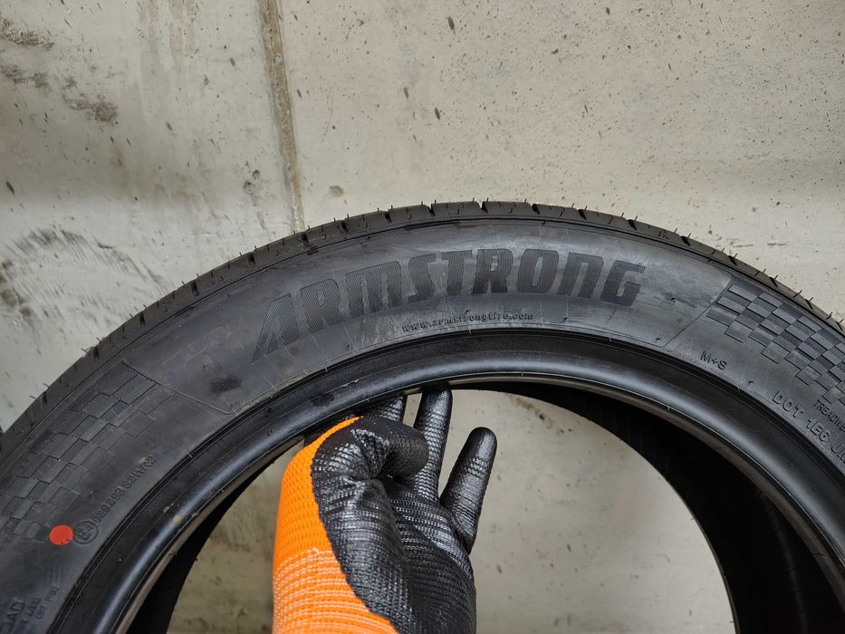 4бр.НОВИ всесезонни  гуми ARMSTRONG 215 55 18 DOT22 цена за брой