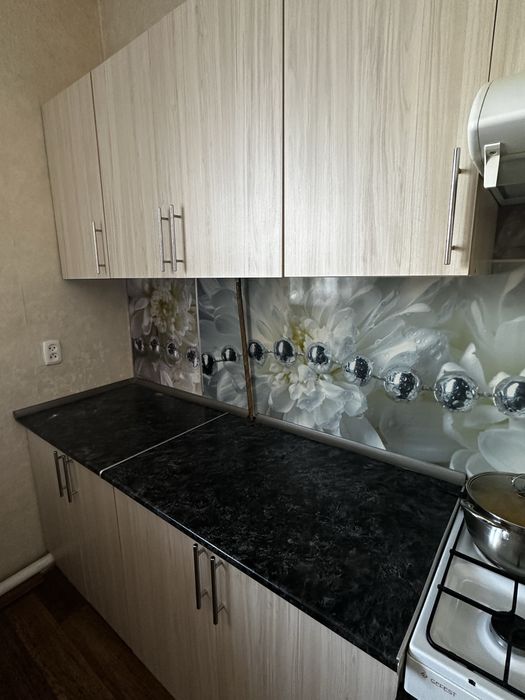 Кухонный гарнитур б/у