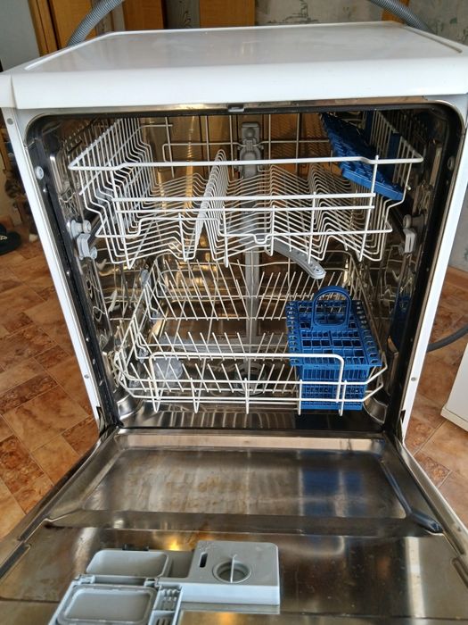 Посудомойка Indesit