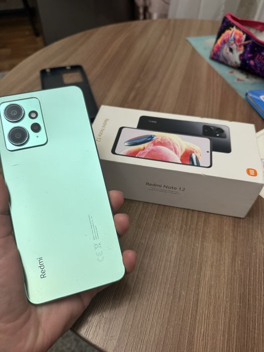 Продам Redmi note 12