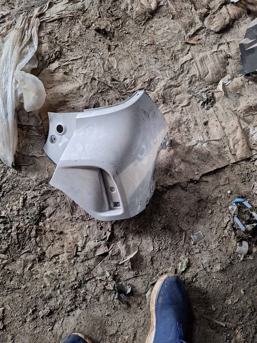 Piese Dacia Spring noi/second hand(Haion comple pe culoare gri)