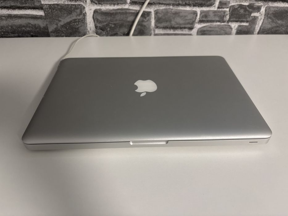 Macbook pro 13”