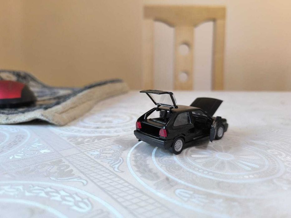 Модель в масштабе 1:43 VW polo Schabak (Германия)