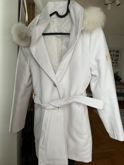 Дамско палто с естествен пух