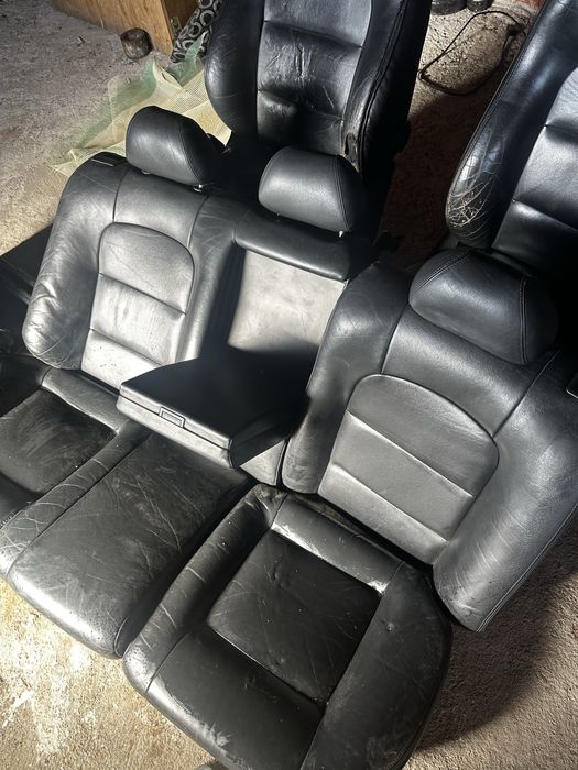 Електр. Кожен салон