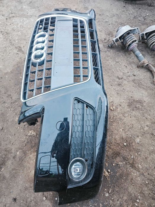 Оборудвана предна броня с решетки и халкогени Audi A5 S5 8t 2008-2011