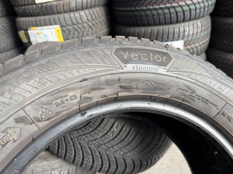 215/65/17 GOODYEAR 4бр