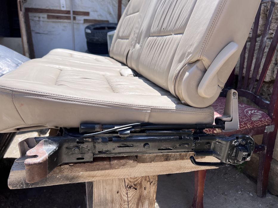 3 ряд сидений Lexus 470