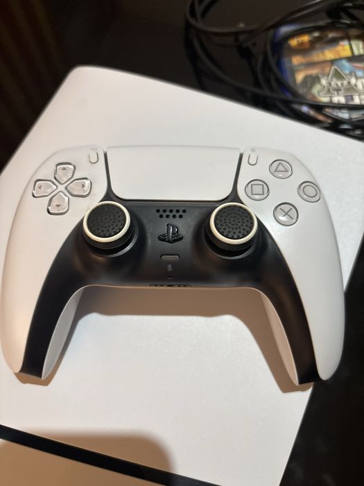Продава се PlayStation