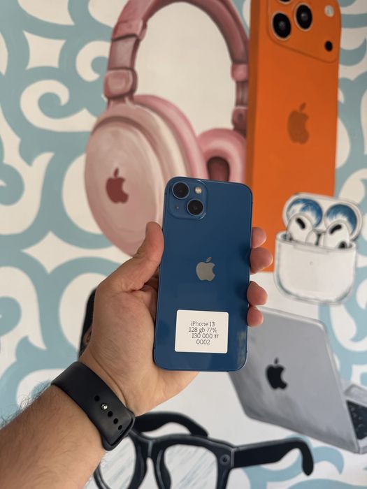 Продам IPhone 13 128